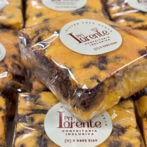 Bolo de cenoura e chocolate vegano